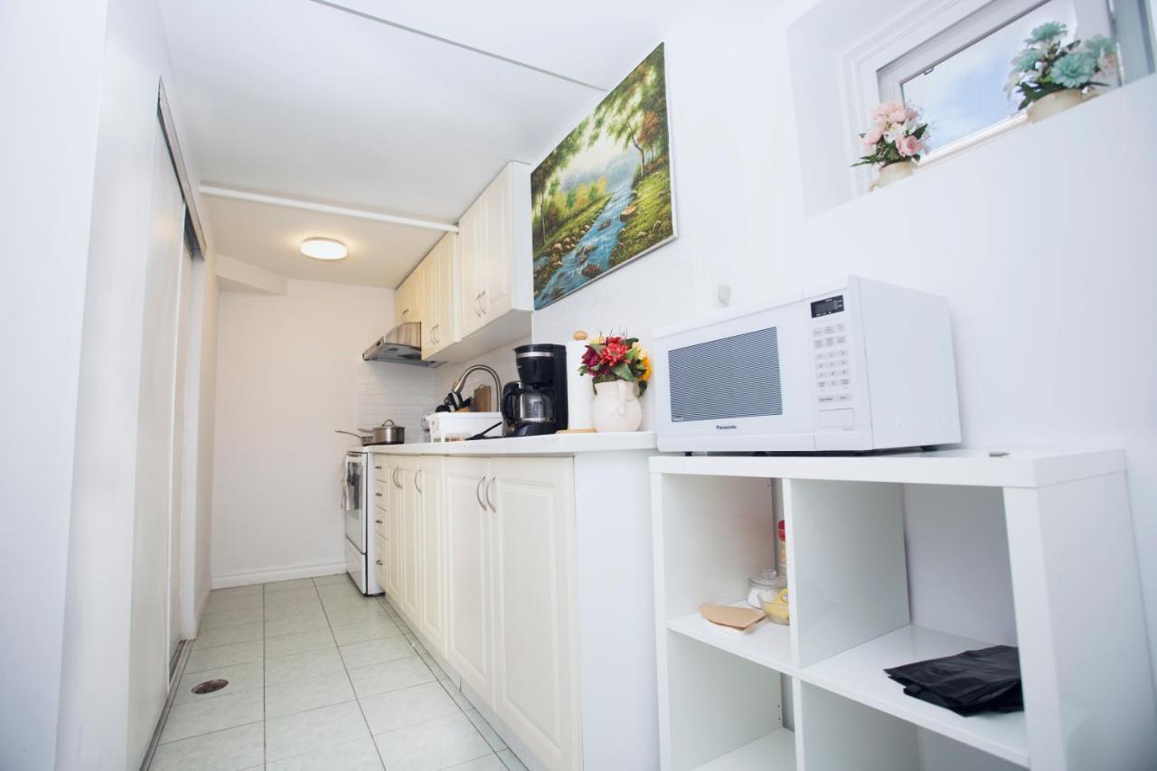 Cozy 3Br 2Bth Lower Unit, A Min To Hwy401, 404 & Dvp Villa Toronto Bagian luar foto